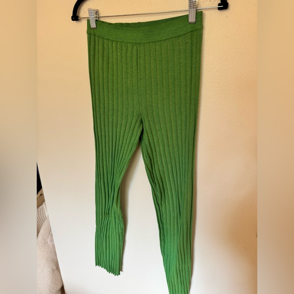 Paloma Wool Fromthe Rib Ribbed Pants Green Size XS/S? Stretch Ruffle Ankle EUC - Picture 8 of 11